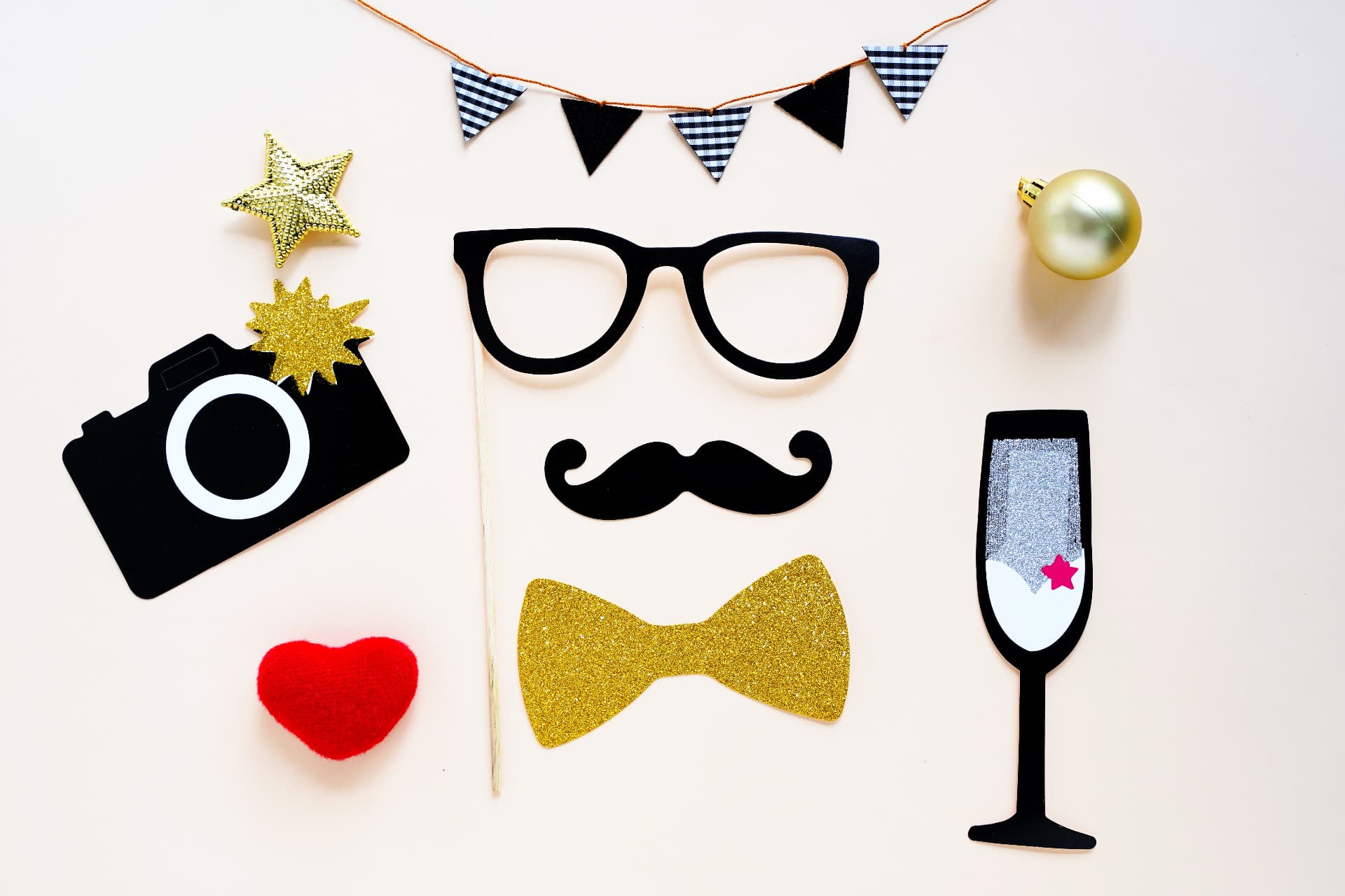 10 idées d'accessoires chics pour réussir vos photos de mariage